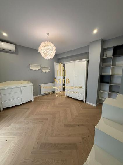 Apartament cu 4 camere nedecomandat, mobilat în Nord