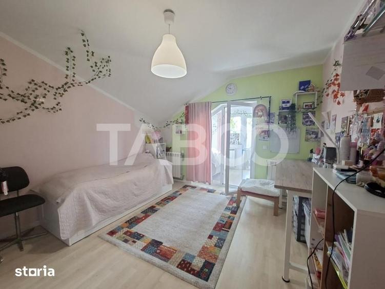 Casa individuala de vanzare - Sura Mica- 4 camere si 490 mp teren - 7