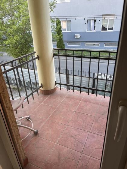 Casă cu 3 camere cu Teren 200 Mp în Iris