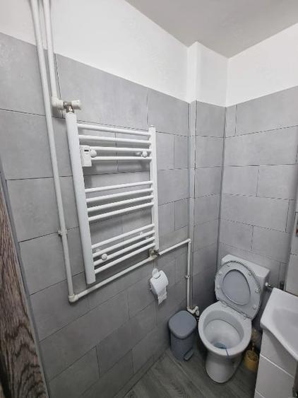 Garsonieră semidecomandată în Central