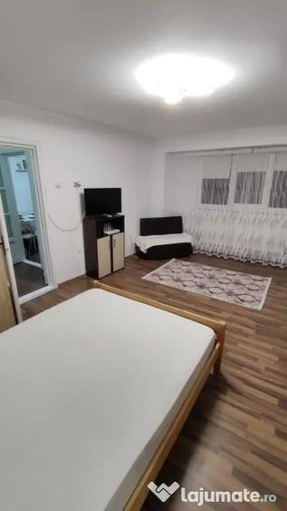 Garsonieră decomandată în Buzaului