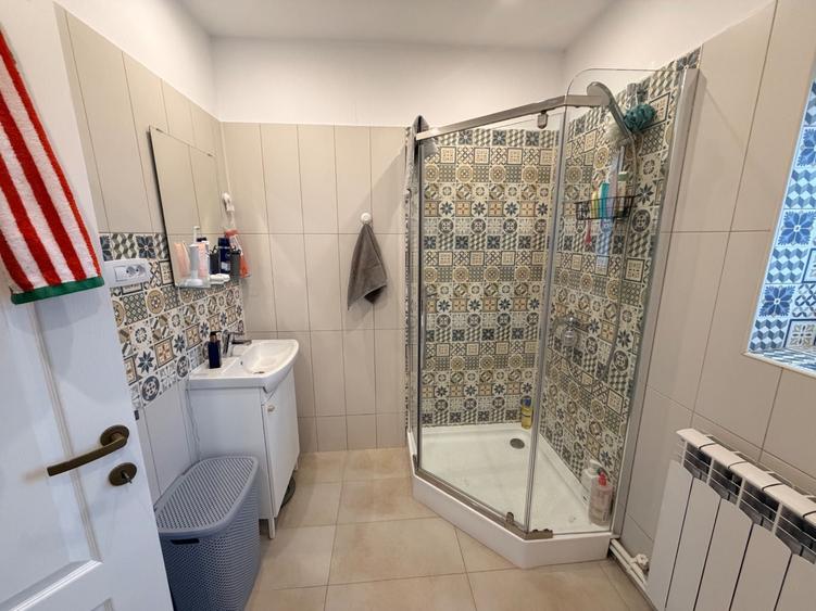 Casă cu 2 camere cu Teren 2300 Mp în Nicolae Bălcescu