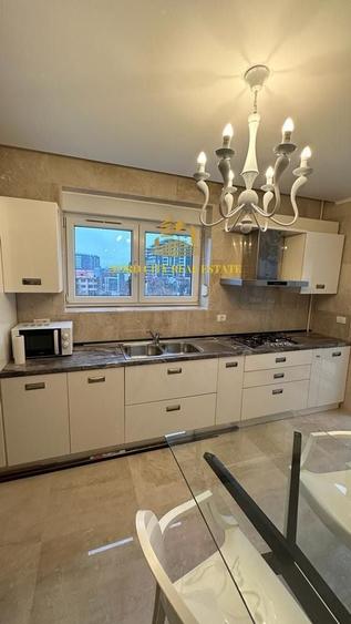 Apartament cu 3 camere decomandat în Herăstrău