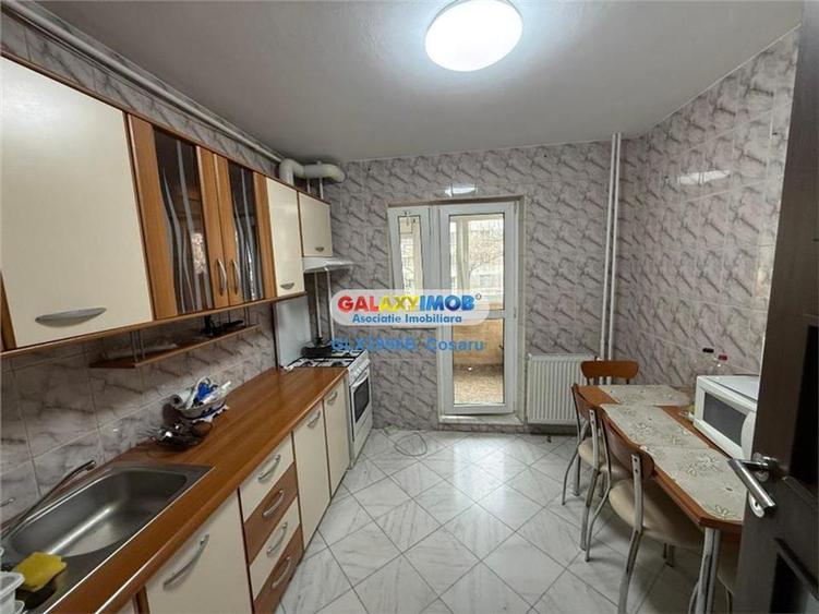 APARTAMENT 3 CAMERE DE INCHIRIAT RAHOVA PARCARE INCLUSA - 9