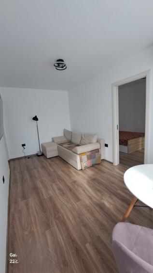 Apartament cu 2 camere semidecomandat în Tomis Nord