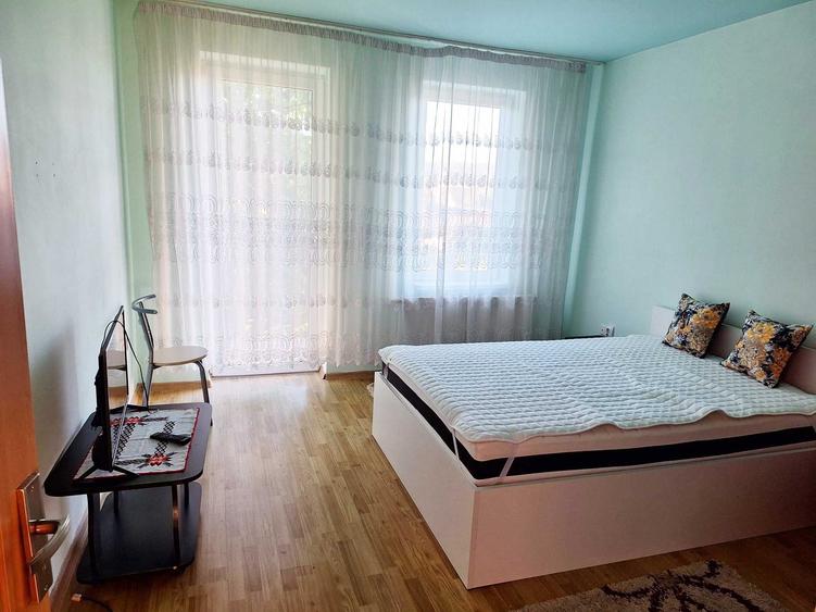 Apartament cu 2 camere decomandat în Florești