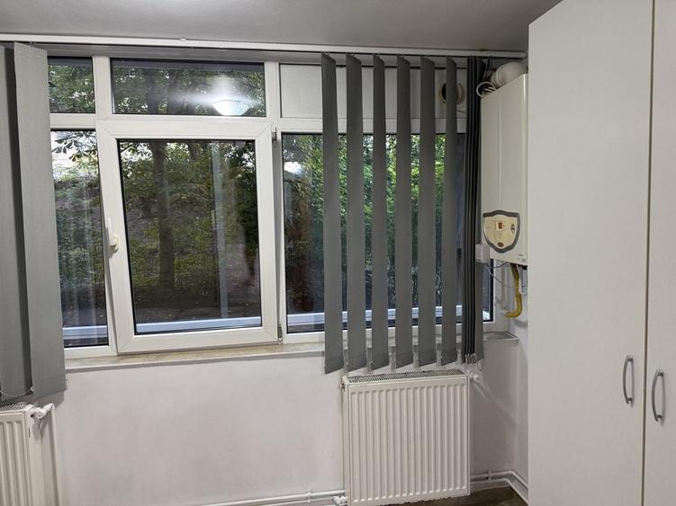 Apartament cu 2 camere semidecomandat în Nicolina