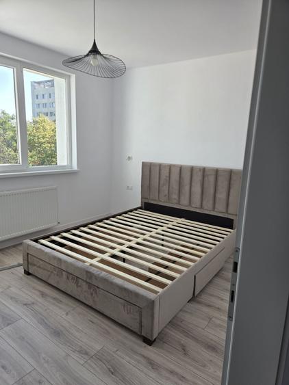 Apartament cu 2 camere semidecomandat în Grigorescu