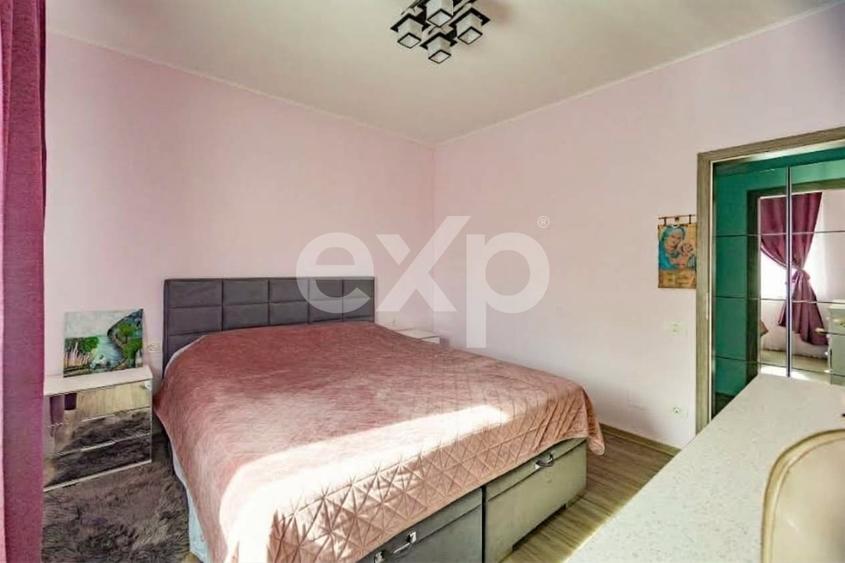 Apartament cu 3 camere în Dumbrăvița