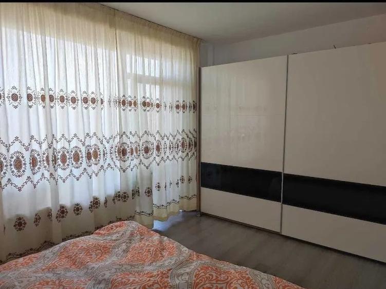 Apartament cu 2 camere semidecomandat în Borhanci