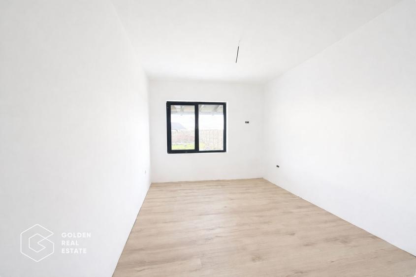 Duplex cu 3 camere cu Canalizare în Bucovăț (Remetea Mare)