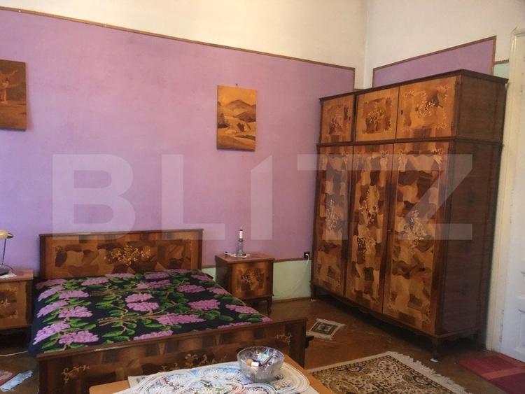 Casă individuală cu 4 camere cu Canalizare în Central