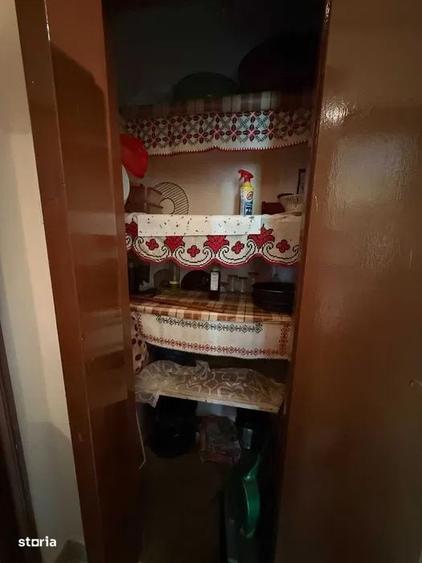 Apartament cu 2 camere semidecomandat în Săsar