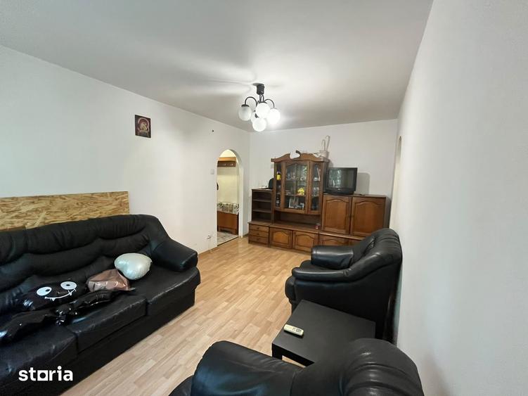 Apartament cu 2 camere în Vitan — fotografia 1