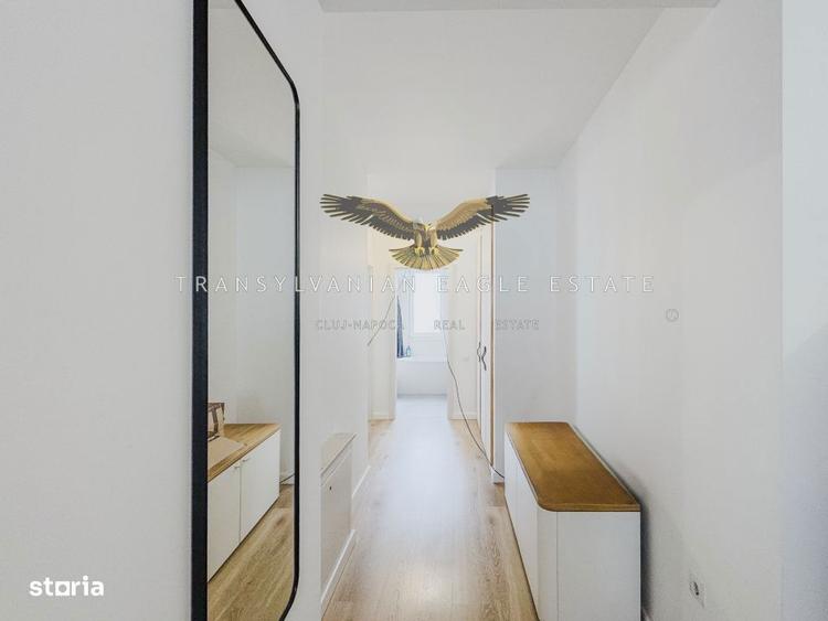 Apartament cu 3 camere semidecomandat, mobilat în Europa