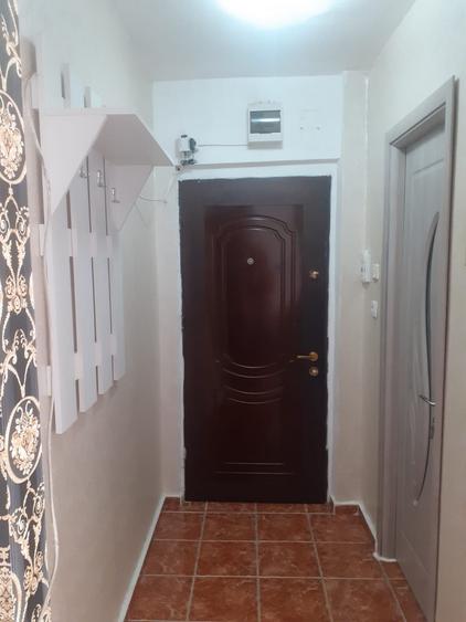 Apartament cu 2 camere nedecomandat în Central