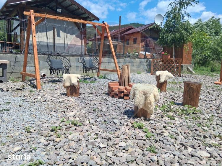Casă cu 3 camere cu Teren 397 Mp în Poian