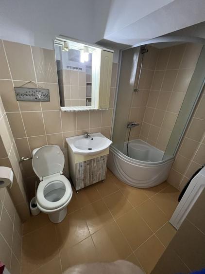Apartament cu 2 camere decomandat în Exterior Vest