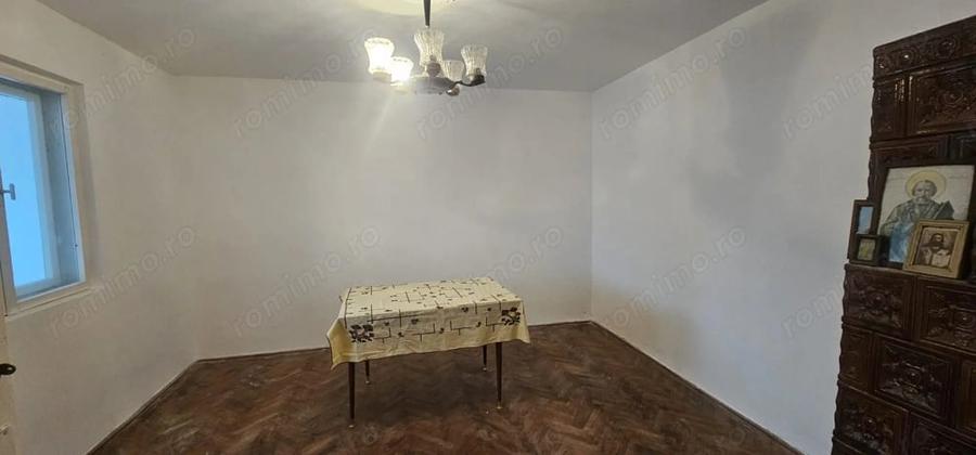 Casă cu Teren 553 Mp în Central