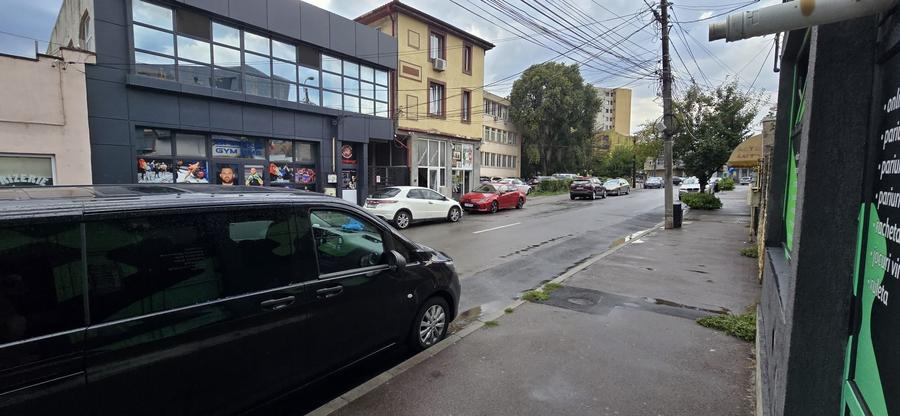 Spațiu comercial, de 50 mp, în Gara