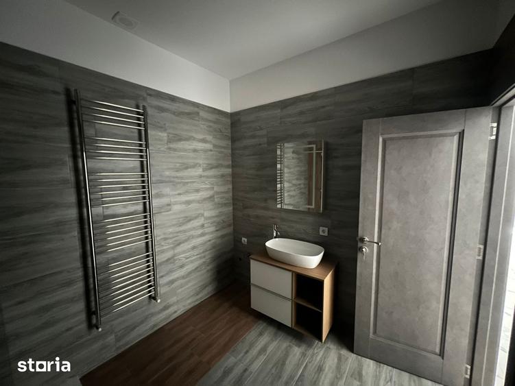 Apartament cu 3 camere în Tărlungeni