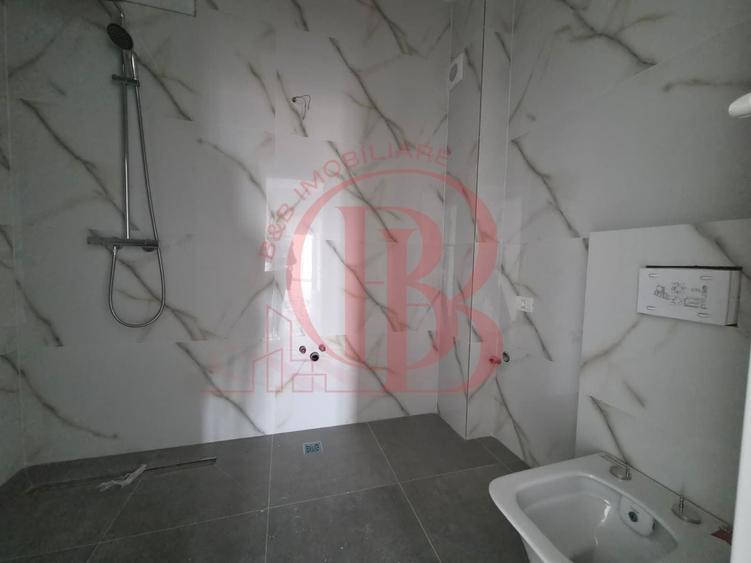 Apartament cu 3 camere decomandat în 1 Decembrie 1918