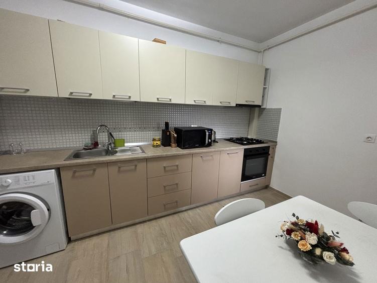 Apartament cu 2 camere semidecomandat în Ștefănești