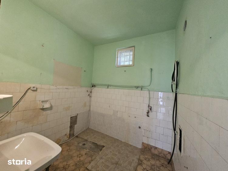 Casă cu 3 camere cu Teren 212 Mp în Central