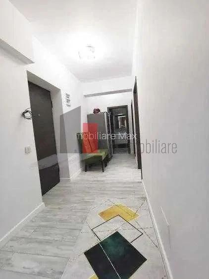 Apartament cu 3 camere decomandat în Politehnica