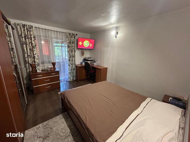 Casă cu 3 camere cu Teren 200 Mp în Central