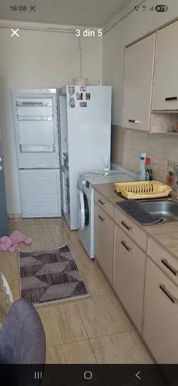 Garsonieră semidecomandată în Central