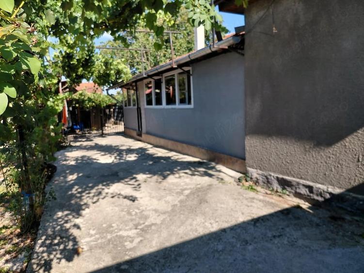Casă cu 3 camere cu Teren 2400 Mp în Tinca