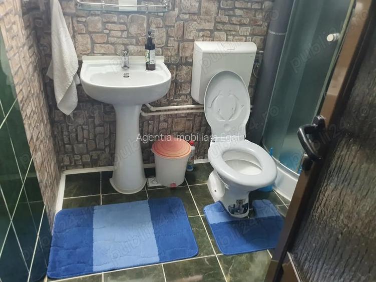 Casa P+M, teren si anexe, Vladesti