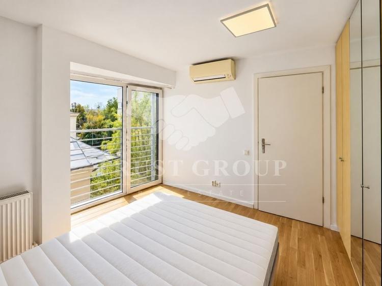 Apartament cu 3 camere semidecomandat, mobilat în Aviatorilor