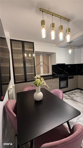 Apartament cu 3 camere decomandat în Centrul Civic