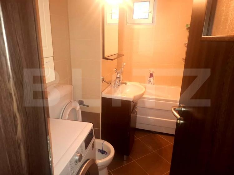 Apartament 3 camere, 77 mp, zona Micro 5 - 1