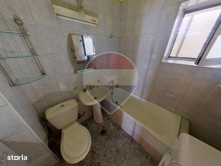 Apartament cu 4 camere în Central