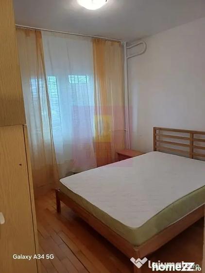 Apartament cu 2 camere semidecomandat în Uverturii