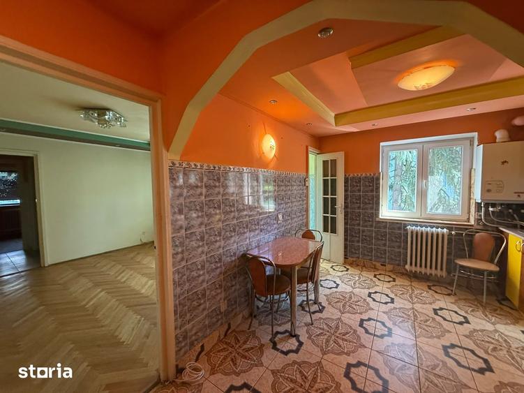 Apartament cu 2 camere în Piața Centrală