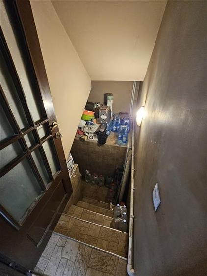 Casă cu 5 camere cu Piscina în Aroneanu