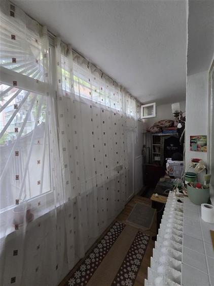 Apartament cu 2 camere semidecomandat în Tătărași