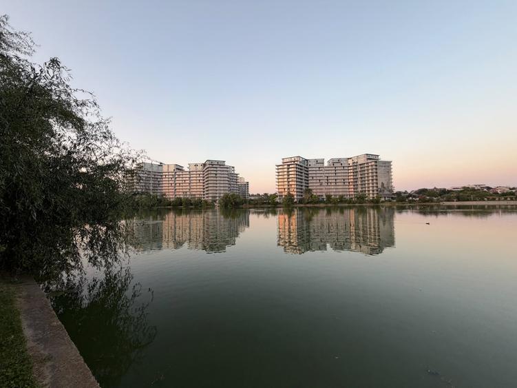 Apartament cu 2 camere semidecomandat în Colentina