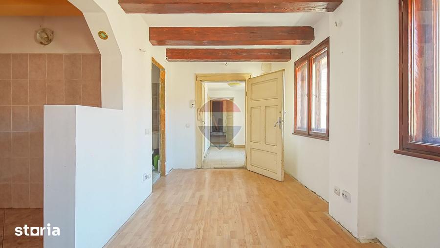 76 mp in Centrul Istoric pre? competitiv ?i poten?ial de renovare - 13