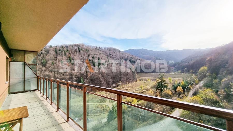 Apartament cu 2 camere decomandat în Răcădău