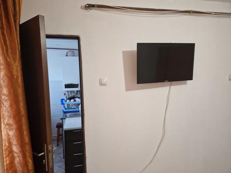 Garsonieră semidecomandată în Cornitoiu