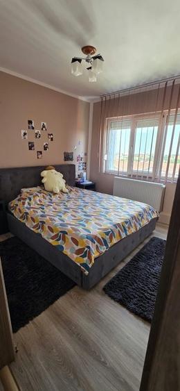Apartament cu 2 camere semidecomandat în Exterior Vest