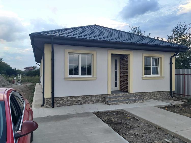 Casă cu 3 camere în Cordun