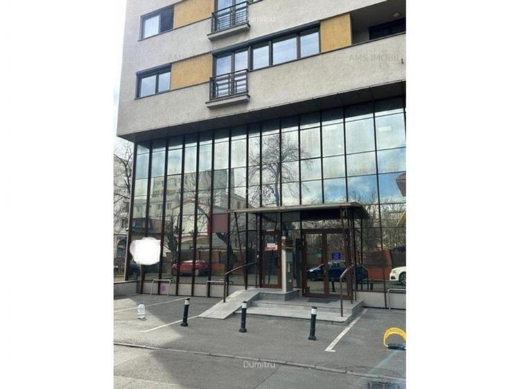 Spațiu comercial, de 50 mp, în Basarabia