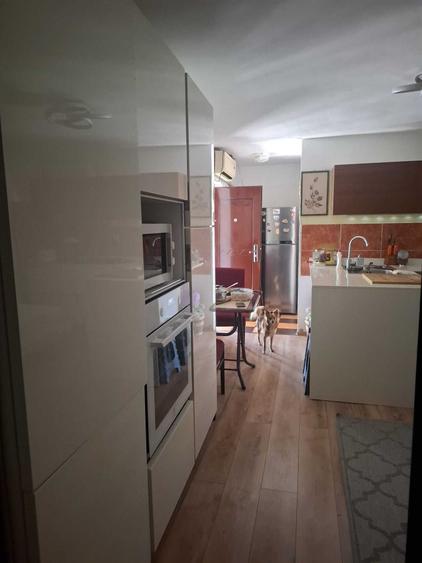 Casă cu 4 camere în Cârna