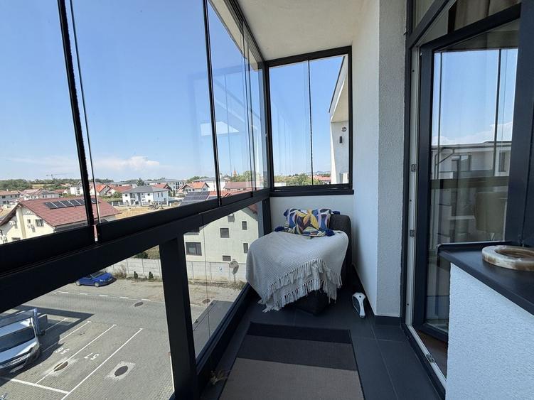 Apartament cu 3 camere decomandat în Șelimbăr